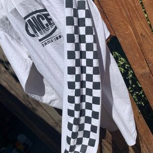 URBAN OUTFITTERS LONG SLEEVE